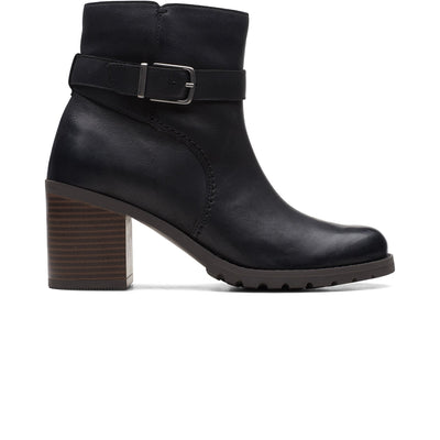 Clarkwell Hall Black Leather